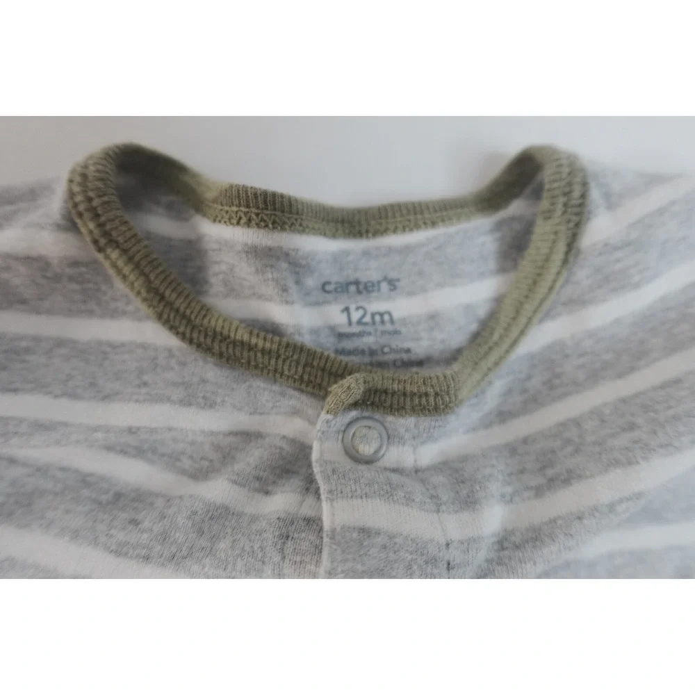Carter's Baby‎ Romper 12M Gray Striped Alligator Snap Up Bodysuit Unisex Cute